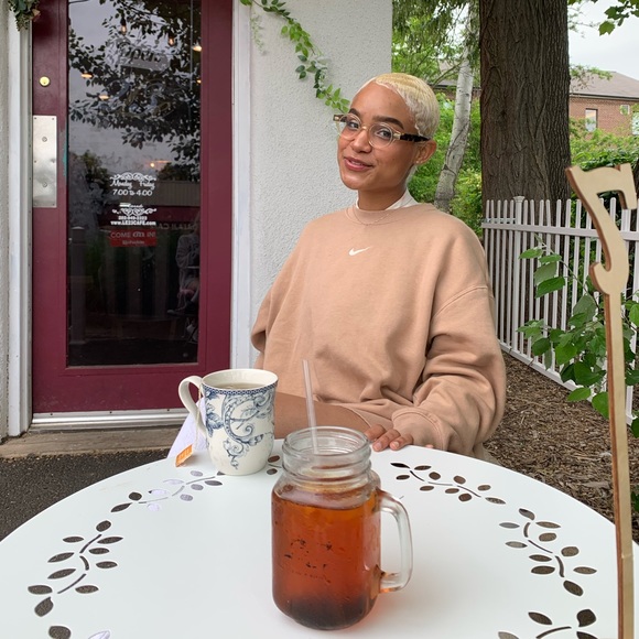 Meet Your Posher, Amelia Rose! - Picture 3 of 9